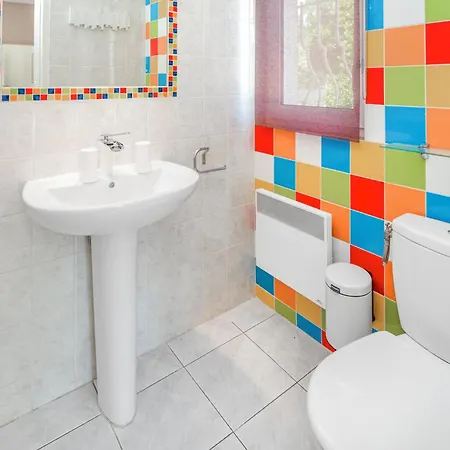Beautiful In St, Cannat With Wifi Casa vacanze *