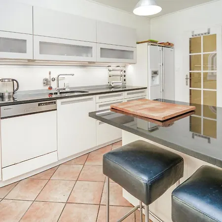 Casa vacanze Beautiful In St, Cannat With Wifi *
